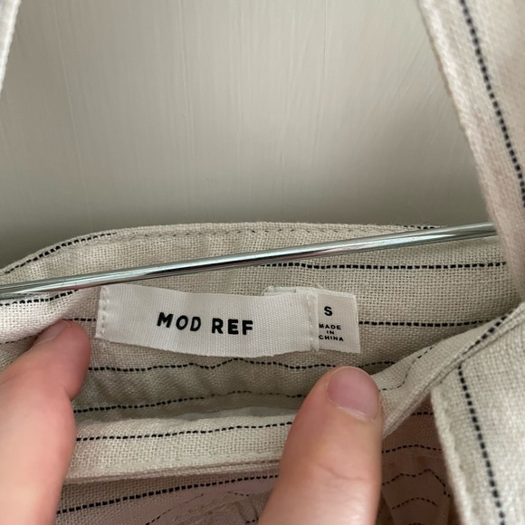 Never worn skirt cross-cross overalls Size S - Picture 4 of 7